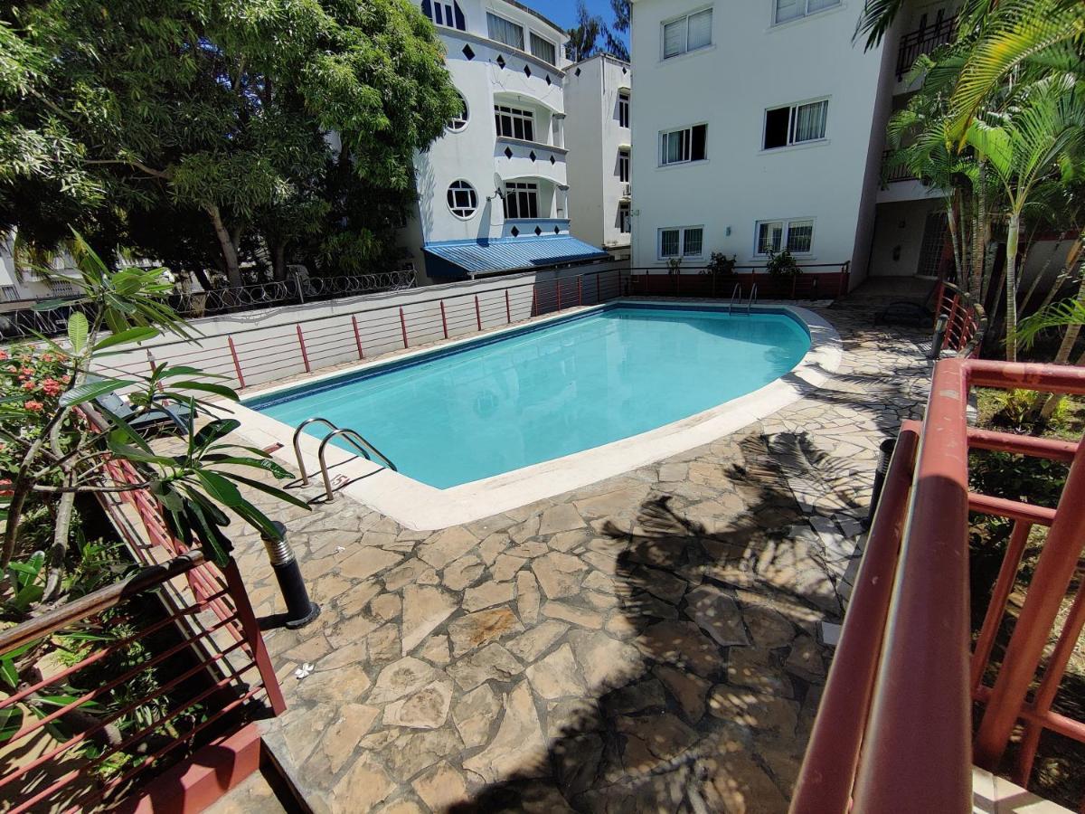 Ashiana Oceanside Apartment Flic-en-Flacq Exterior foto